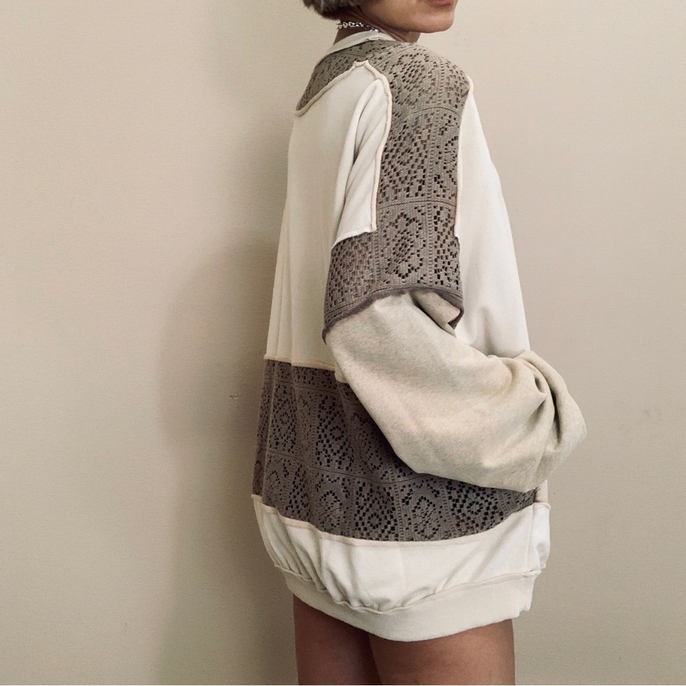 Brand new baggy pocket sweater shirt - Picture 4 of 11
